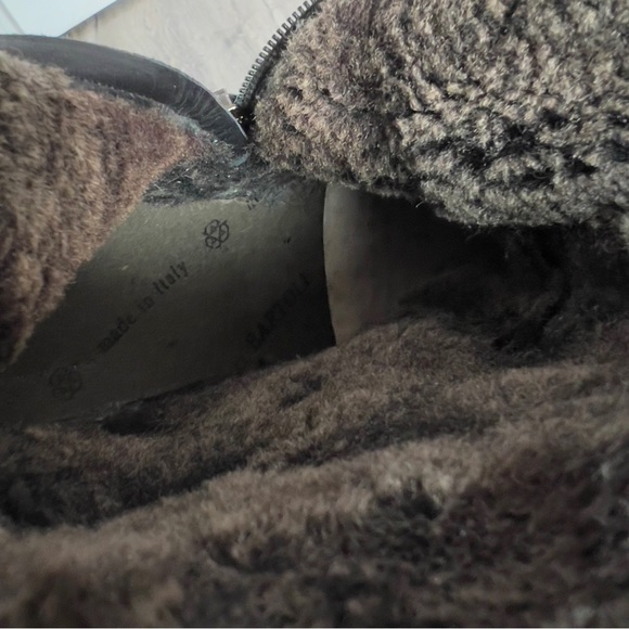 PRADA FW runway 1999 SQUARE TOE
 Vibram Chelsea Boot in Black
Size 36.5 - Picture 9 of 16